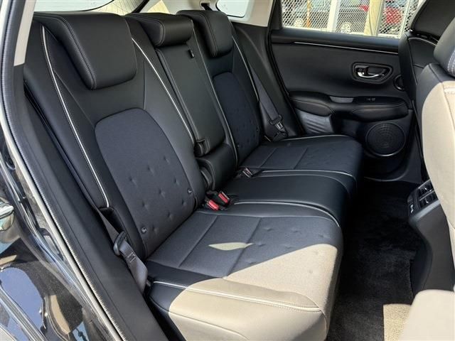 HONDA ZR-V E:HEV 2023 Image 31