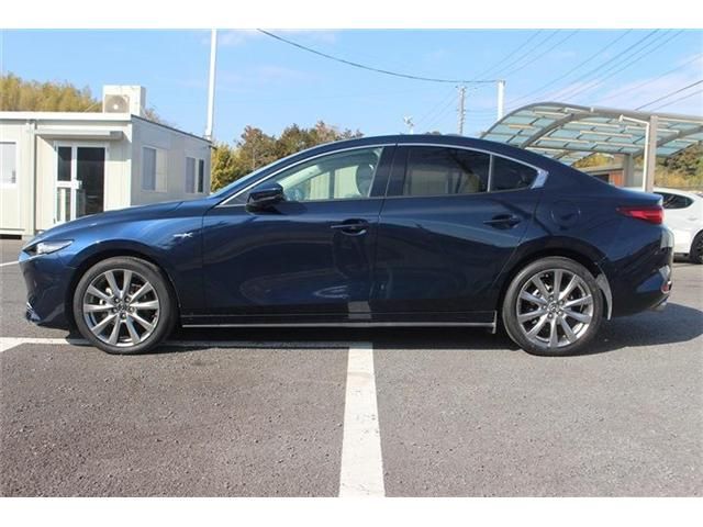 MAZDA 3 SEDAN 2022 Image 31