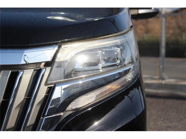 TOYOTA ESQUIRE 2017 Image 31