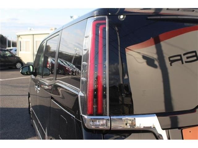 TOYOTA ESQUIRE 2017 Image 31