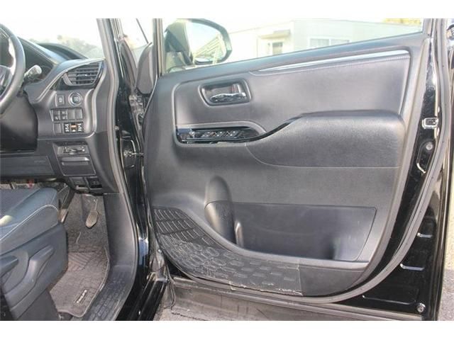 TOYOTA ESQUIRE 2017 Image 31