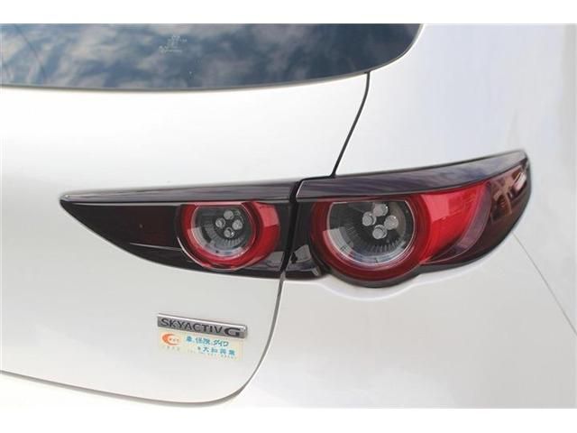 MAZDA 3 FASTBACK 2020 Image 31