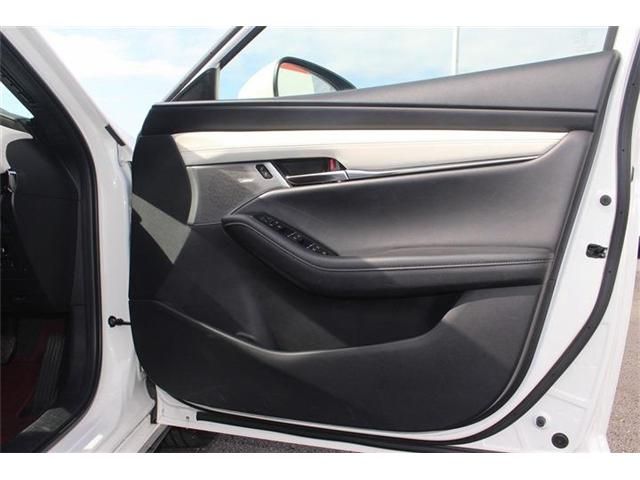 MAZDA 3 FASTBACK 2020 Image 31