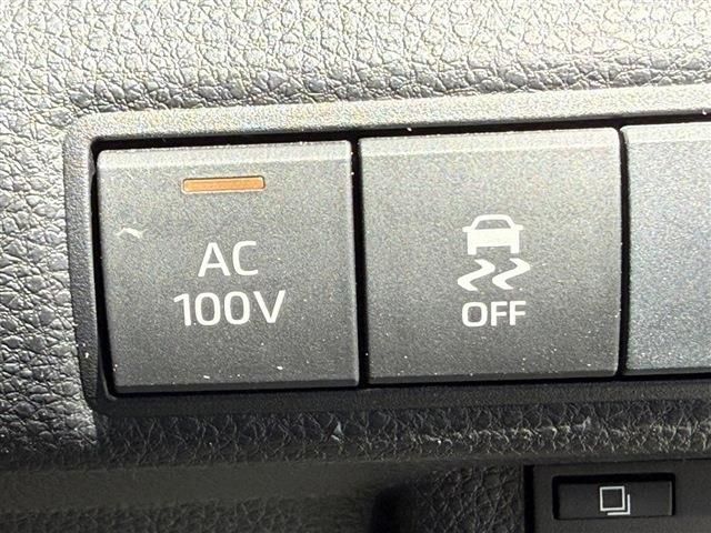 TOYOTA COROLLA SEDAN HYBRID 2020 Image 31