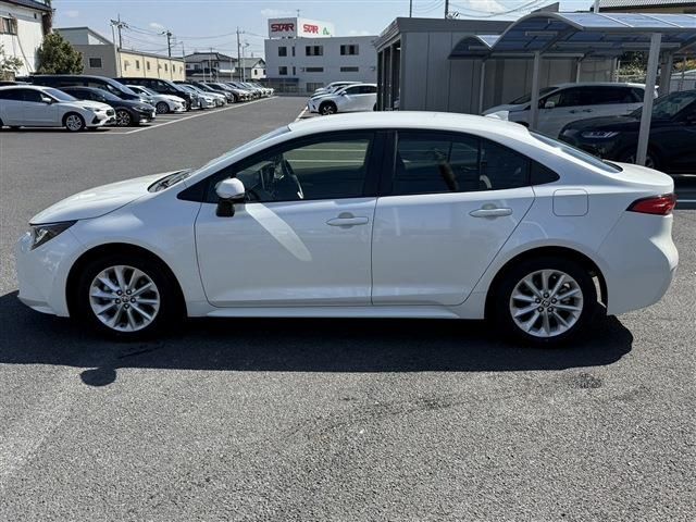 TOYOTA COROLLA SEDAN HYBRID 2020 Image 31