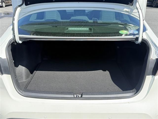 TOYOTA COROLLA SEDAN HYBRID 2020 Image 31