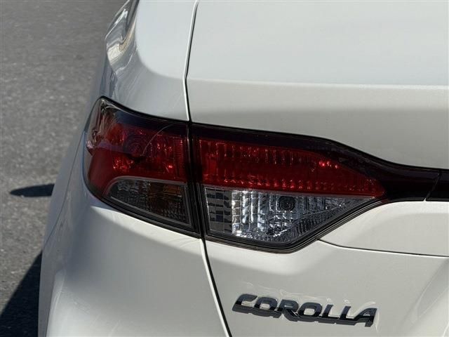 TOYOTA COROLLA SEDAN HYBRID 2020 Image 31