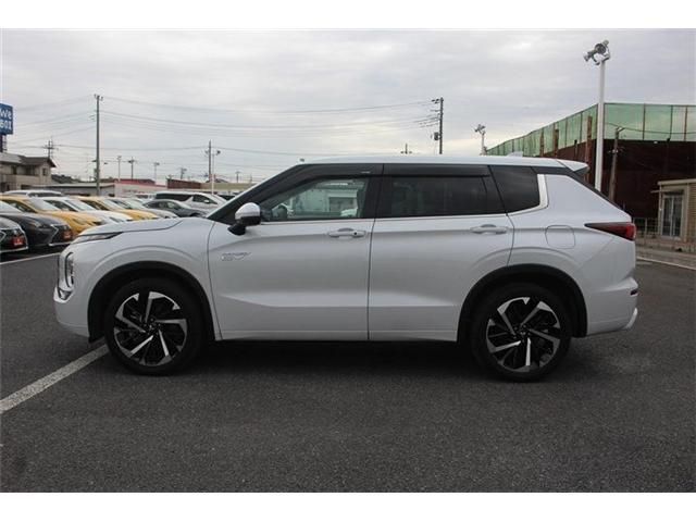 MITSUBISHI OUTLANDER PHEV 2022 Image 31