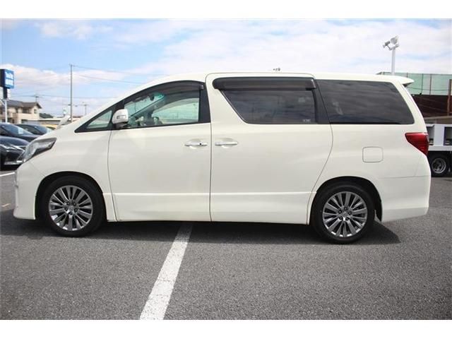 TOYOTA ALPHARD 2013 Image 31