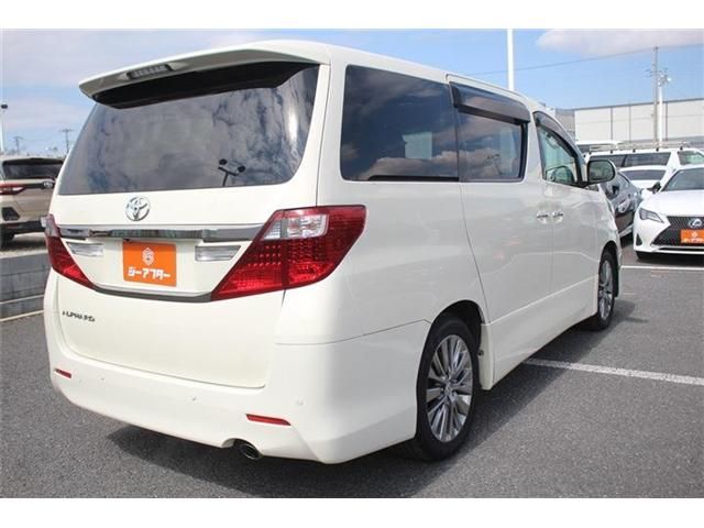 TOYOTA ALPHARD 2013 Image 31