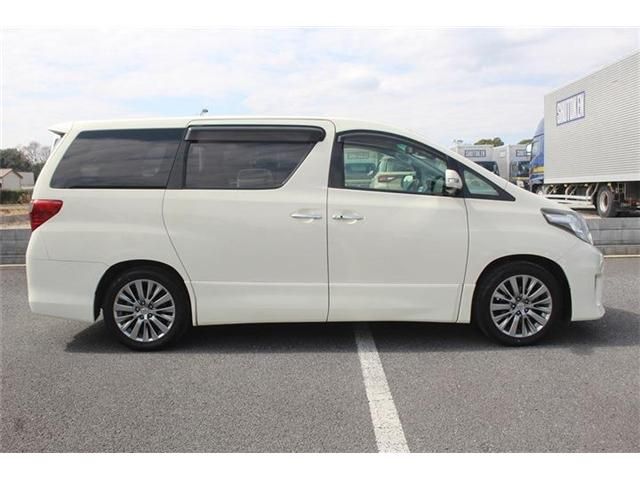 TOYOTA ALPHARD 2013 Image 31