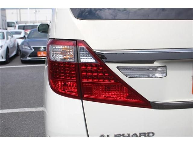 TOYOTA ALPHARD 2013 Image 31