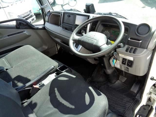 MITSUBISHI  2018 Image 31