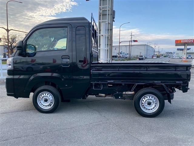 DAIHATSU HIJET TRUCK 4WD 2025 Image 31