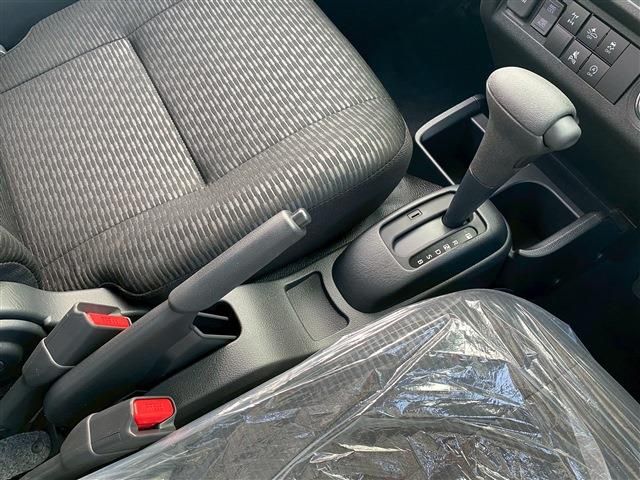 DAIHATSU HIJET TRUCK 4WD 2025 Image 31