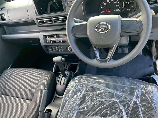 DAIHATSU HIJET TRUCK 4WD 2025 Image 31