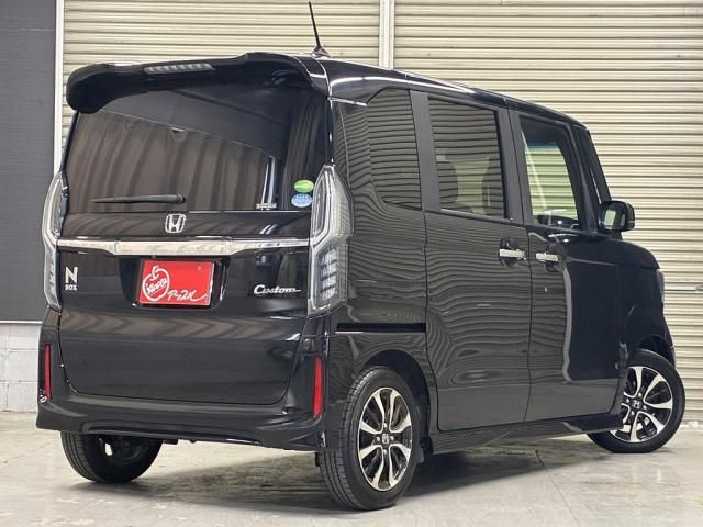 HONDA N BOX CUSTOM 2019 Image 31