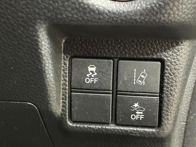 HONDA N BOX CUSTOM 2019 Image 31