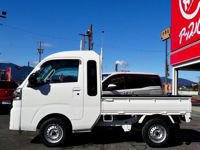 DAIHATSU HIJET TRUCK 4WD 2026 Image 31