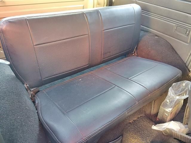 SUZUKI JIMNY VAN 4WD 1993 Image 31