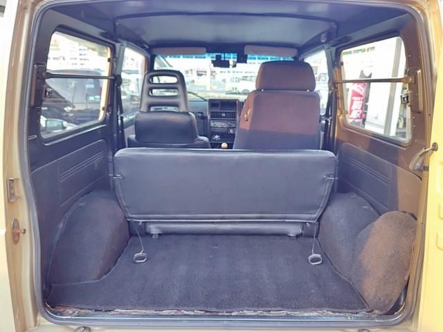 SUZUKI JIMNY VAN 4WD 1993 Image 31