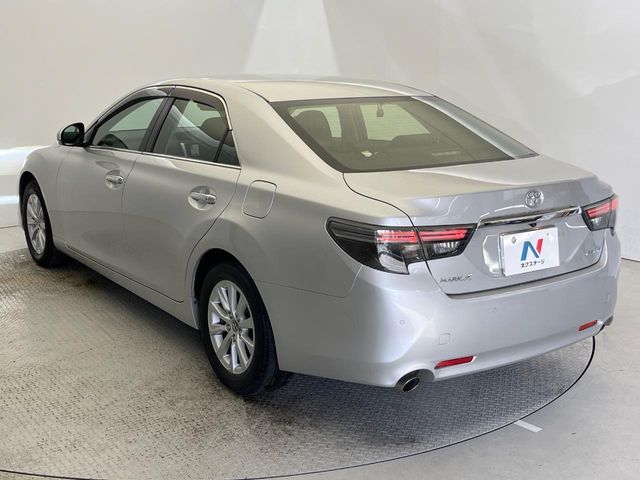 TOYOTA MARK X 2017 Image 31