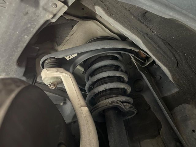 TOYOTA MARK X 2017 Image 31