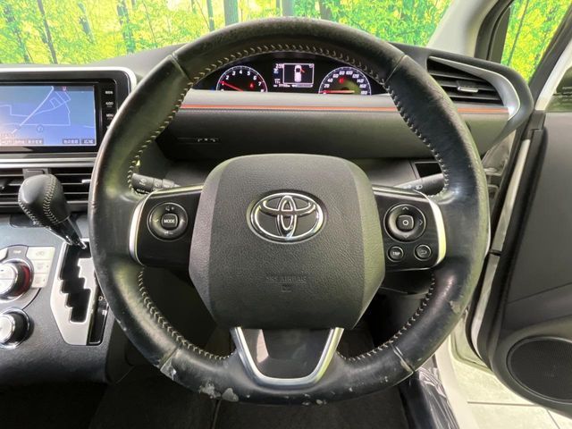 TOYOTA SIENTA 2015 Image 31