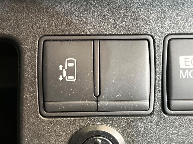 NISSAN SERENA  WG 2011 Image 31