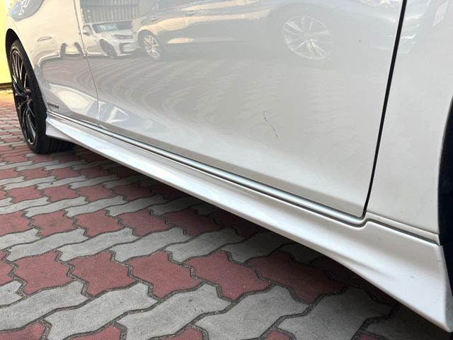 TOYOTA LEXUS ES300H 2021 Image 31