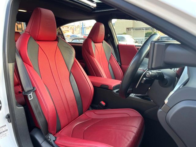 TOYOTA LEXUS ES300H 2021 Image 31