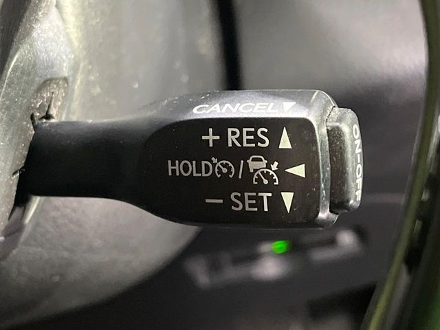 TOYOTA C-HR 2017 Image 31