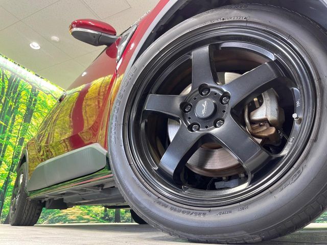 TOYOTA C-HR 2017 Image 31