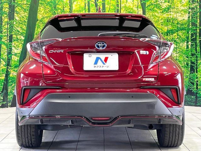 TOYOTA C-HR 2017 Image 31