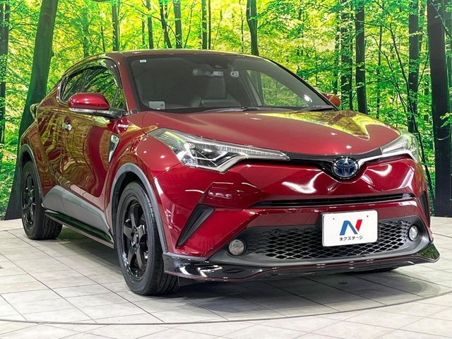 TOYOTA C-HR 2017 Image 31