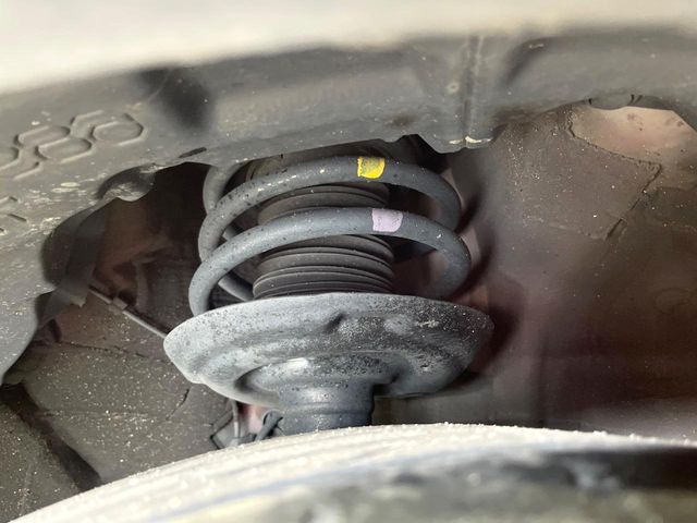 TOYOTA C-HR 2017 Image 31