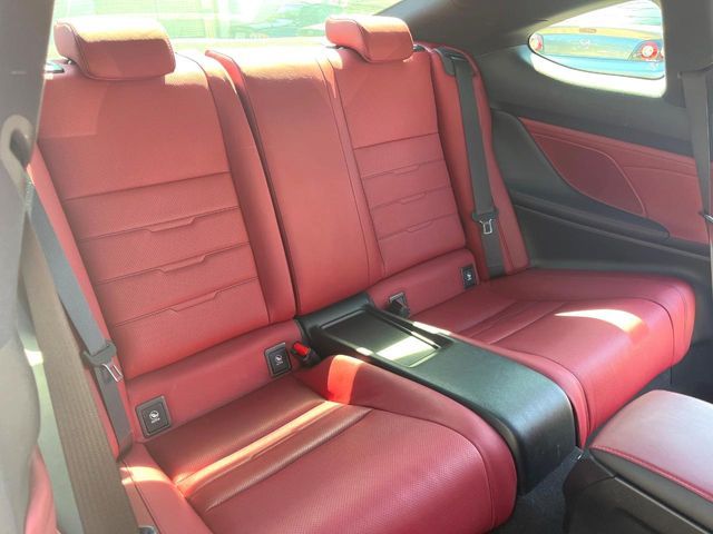 TOYOTA LEXUS RC300H 2017 Image 31