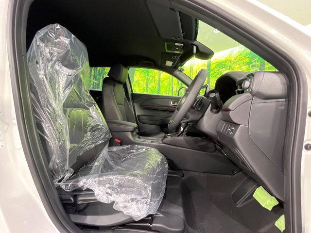 HONDA VEZEL E:HEV 2025 Image 31