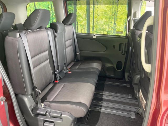 NISSAN SERENA  S-HYBRID 2017 Image 31