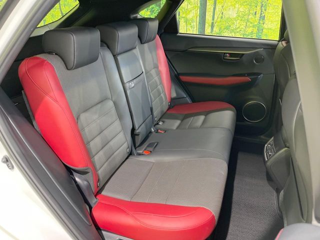 TOYOTA LEXUS NX300 2017 Image 31