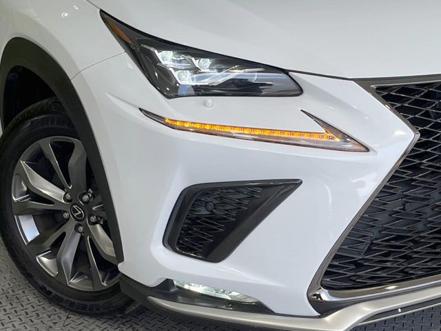 TOYOTA LEXUS NX300 2017 Image 31