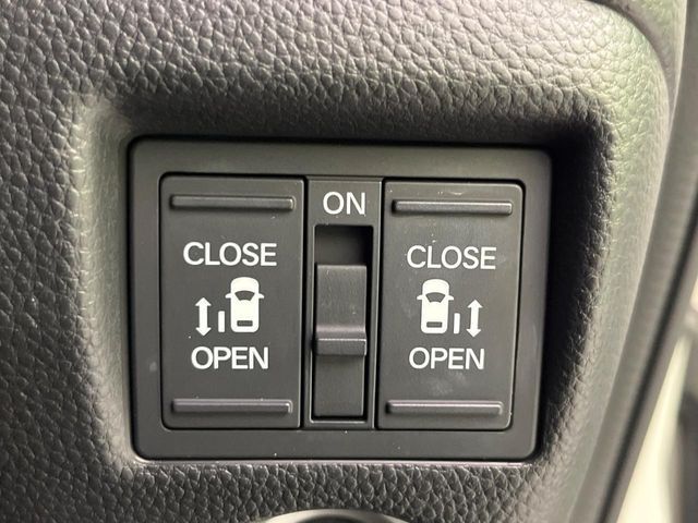 HONDA N BOX CUSTOM 2019 Image 31