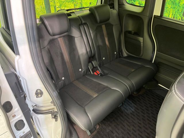 HONDA N BOX CUSTOM 2019 Image 31