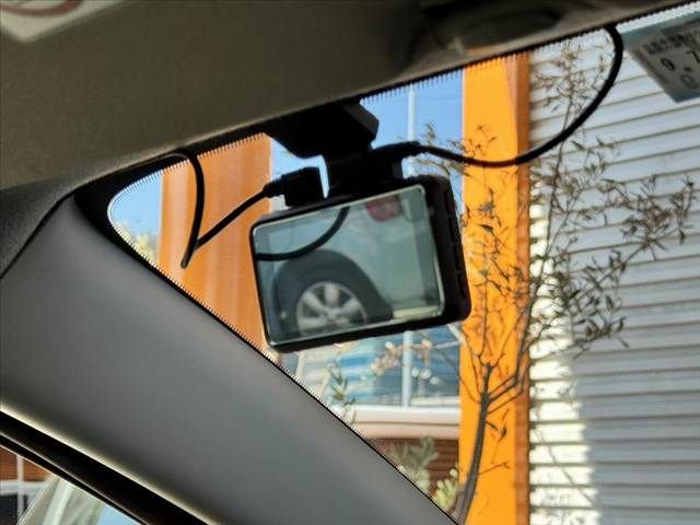 NISSAN NOTE 2018 Image 31