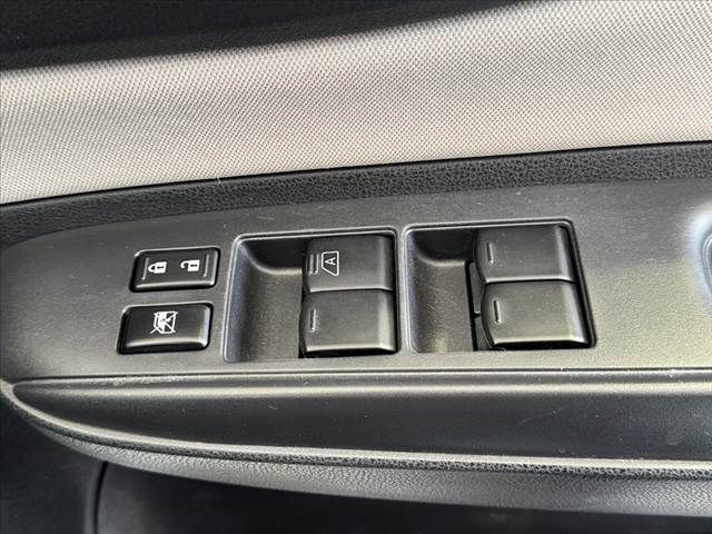 NISSAN NOTE 2018 Image 31