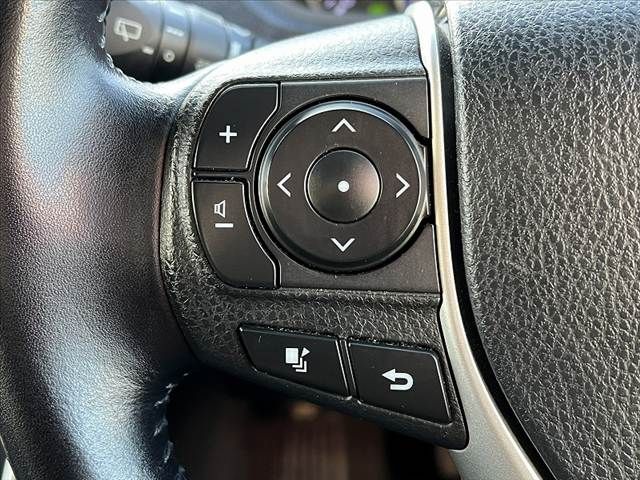 TOYOTA VOXY 2015 Image 31