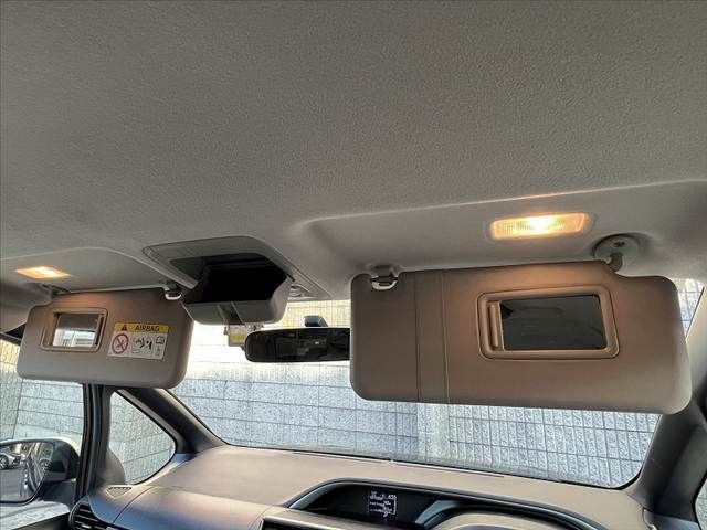 TOYOTA VOXY 2015 Image 31