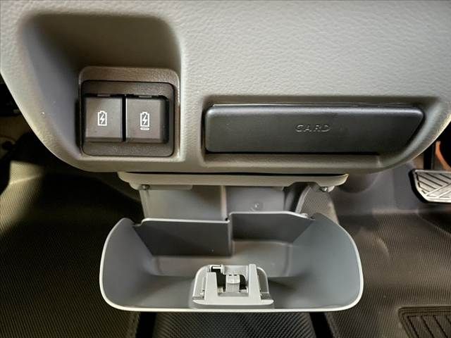 NISSAN CLIPPER VAN 2025 Image 31