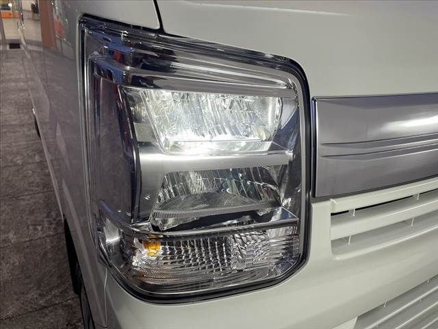 NISSAN CLIPPER VAN 2025 Image 31