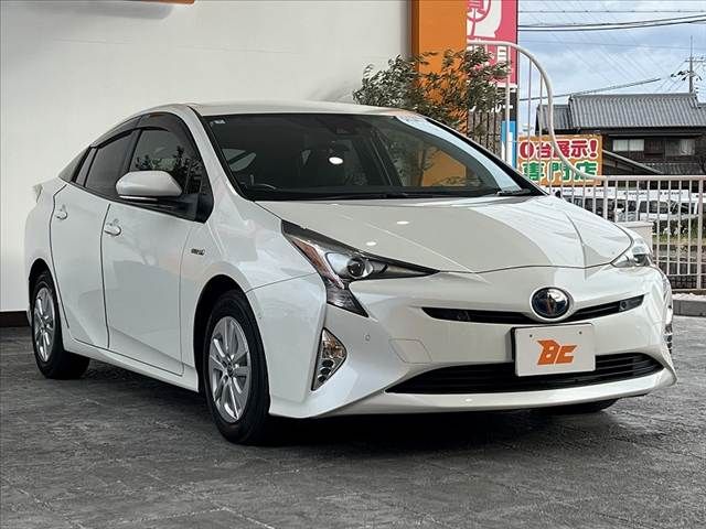 TOYOTA PRIUS 2018 Image 31